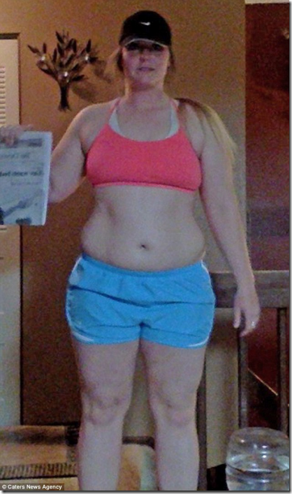 【画像】体重１１０キロの過食デブ女性、驚異的なダイエットで大人気ビキニモデルに進化する